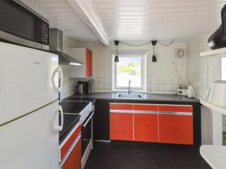 Apartment Brawith - 250m from the sea by Interhome - 3