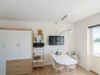 Apartment Annemai - 500m from the sea by Interhome - 1