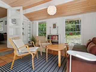 Holiday Home Signe - 850m from the sea by Interhome - 3