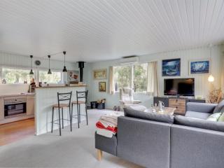 Holiday Home Jaarne - 800m from the sea by Interhome - 3