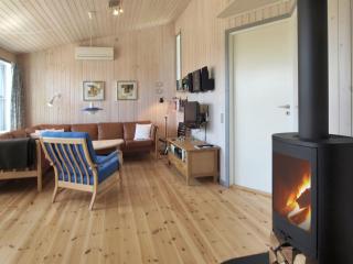 Holiday Home Jolanda - 800m from the sea by Interhome - 3