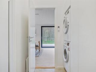 Holiday Home Ellin - 800m from the sea by Interhome - 3