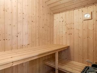Holiday Home Enid - 700m from the sea by Interhome - 1