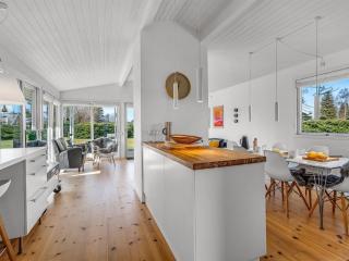 Holiday Home Allaine - 500m from the sea by Interhome - 4