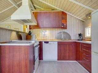 Holiday Home Wegher - 650m from the sea by Interhome - 2