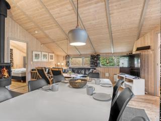 Holiday Home Hithin - 800m from the sea by Interhome - 1