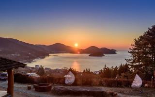 Geoje Wonderful Pension - 1
