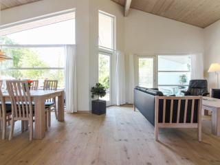Holiday Home Elicia - 950m from the sea by Interhome - 6