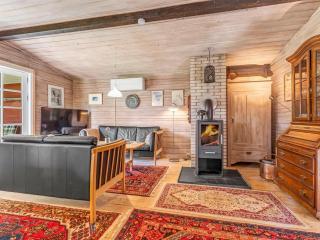 Holiday Home Berit - 700m from the sea by Interhome - 2