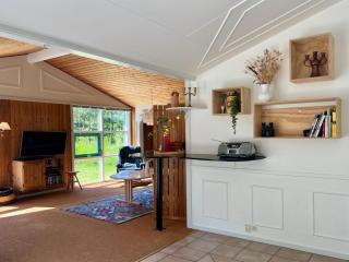 Holiday Home Kiris - 800m from the sea by Interhome - 5