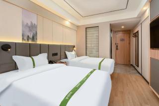 GreenTree Inn Jinan Quancheng Hotel - 3