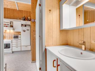 Holiday Home Eeva - 900m from the sea by Interhome - 2