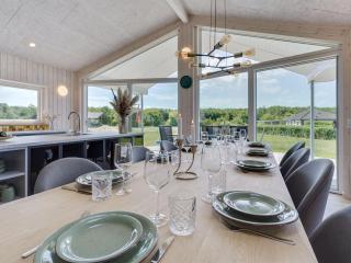 Holiday Home Elsebet - 600m from the sea by Interhome - 3