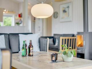 Holiday Home Tjakko - 900m from the sea by Interhome - 6