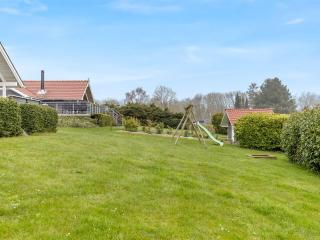 Holiday Home Hera - 200m from the sea by Interhome - 2