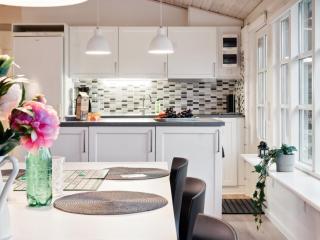 Holiday Home Mahalia - 300m from the sea by Interhome - 5
