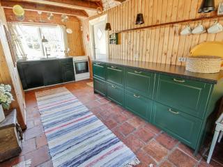 Holiday Home Emina - 400m from the sea by Interhome - 5