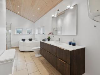 Holiday Home Reimer - 700m from the sea by Interhome - 7