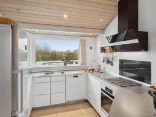 Holiday Home Reimer - 700m from the sea by Interhome - 3