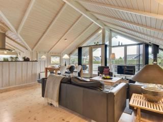 Holiday Home Aulis - 230m from the sea by Interhome - 5