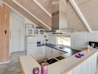 Holiday Home Uma - 400m from the sea by Interhome - 5