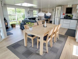 Holiday Home Aatos - 500m from the sea by Interhome - 1