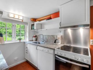 Holiday Home Thoren - 2km from the sea by Interhome - 3