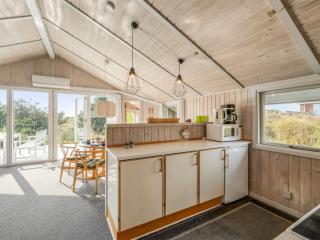 Holiday Home Edvardine - 400m from the sea by Interhome - 6
