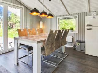 Holiday Home Cajsa - 1-5km from the sea by Interhome - 1