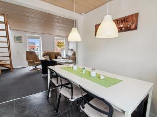 Apartment Alfa - 2-3km from the sea by Interhome - 2