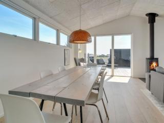 Holiday Home Manni - 800m from the sea by Interhome - 4