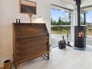 Holiday Home Tiane - 800m from the sea by Interhome - 4