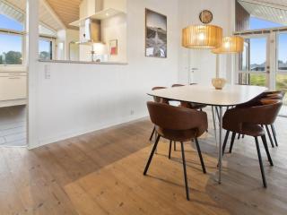 Holiday Home Tiane - 800m from the sea by Interhome - 1