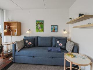 Apartment Iliane - 100m from the sea by Interhome - 9