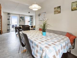 Apartment Tinna - 2-3km from the sea by Interhome - 2
