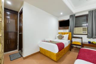 HOTEL Grand Ravin near Delhi Airport - 2