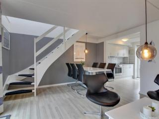 Apartment Raine - 2-3km from the sea by Interhome - 5
