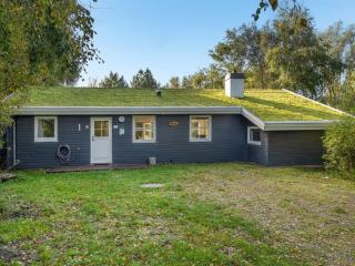 Holiday Home Dorete - 2-2km from the sea by Interhome - 5