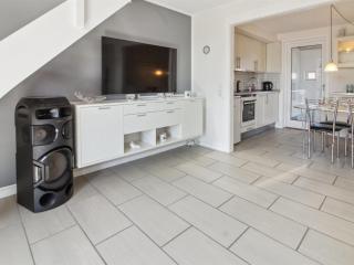 Apartment Faidra - 2-5km from the sea by Interhome - 2