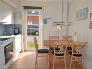 Apartment Nilaus - 2-3km from the sea by Interhome - 4