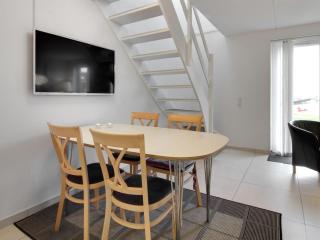 Apartment Ennike - 2-3km from the sea by Interhome - 2