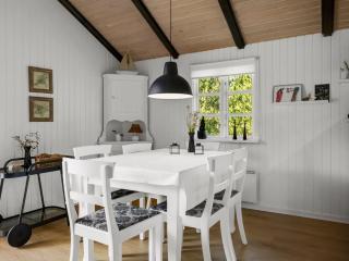 Holiday Home Andon - 2-7km from the sea by Interhome - 1