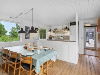 Holiday Home Elin - 3km from the sea by Interhome - 4