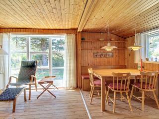 Holiday Home Allydia - 400m from the sea by Interhome - 7