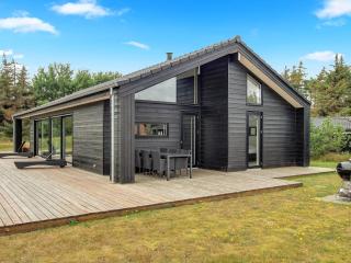 Holiday Home Vasilka - 800m from the sea by Interhome - 5