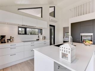 Holiday Home Vasilka - 800m from the sea by Interhome - 2