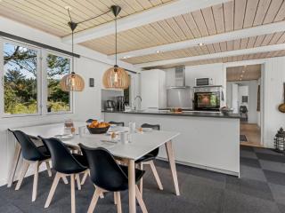 Holiday Home Blia - 1-5km from the sea by Interhome - 3