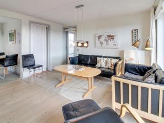 Apartment Arabella - 2-3km from the sea by Interhome - 3