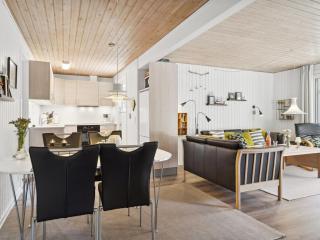 Holiday Home Sigrun - 4km from the sea by Interhome - 5