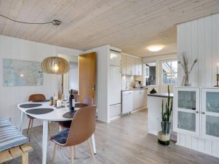 Holiday Home Monja - 2-2km from the sea by Interhome - 4